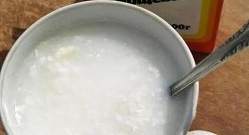 Raztopina sode bikarbone za povečanje člana